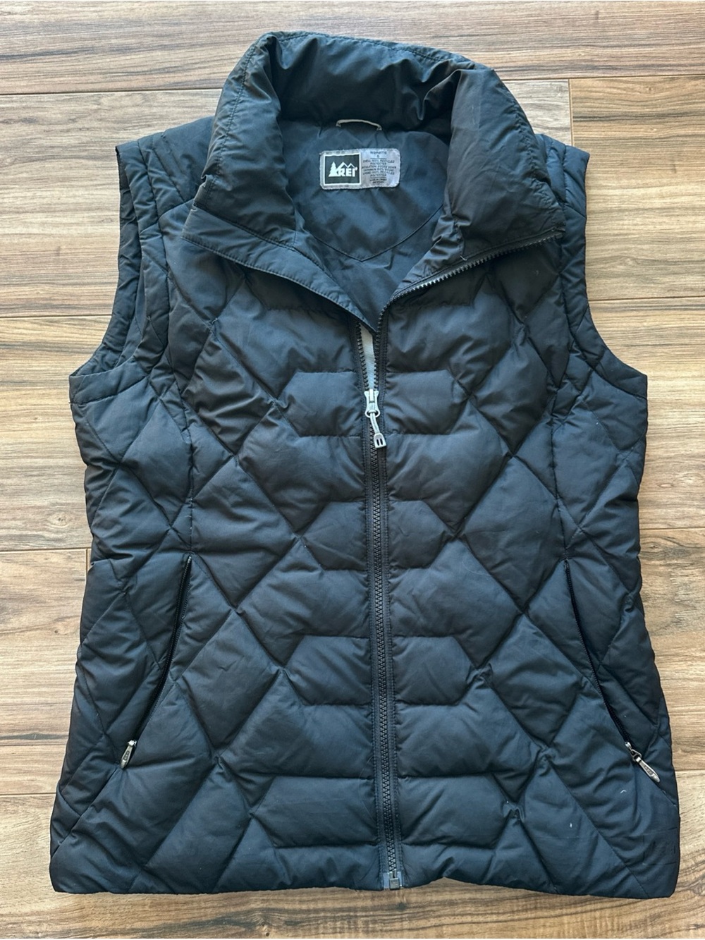 REI Co-op Vest Womens Medium Quilted Goose Down Puffer Full Zip Insulated Black